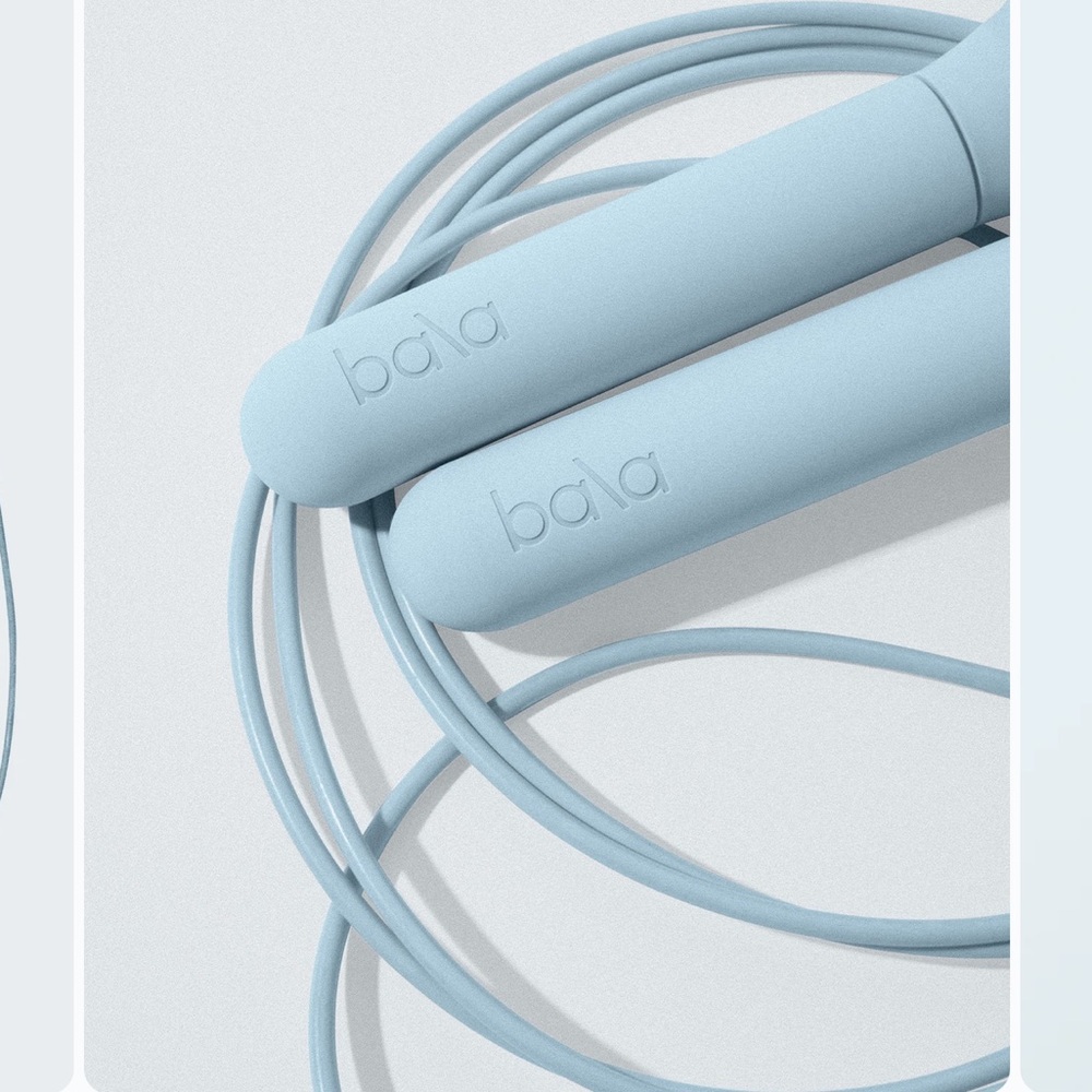 ⭐️NIB⭐️Bala 1/2lb Light Blue Fitness Jump Rope
Color is Sea